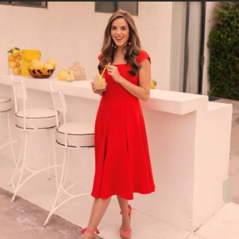NWT Gal Meets Glam Regina Dress